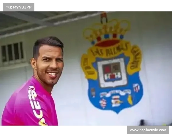 阿森纳旧将帕尔特伊自由转会加盟比利亚雷亚尔 双方签约一个赛季