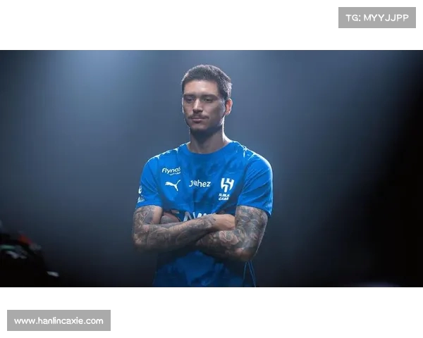 利雅得新月正式签约努涅斯三年 球员已加入季前训练营展开备战